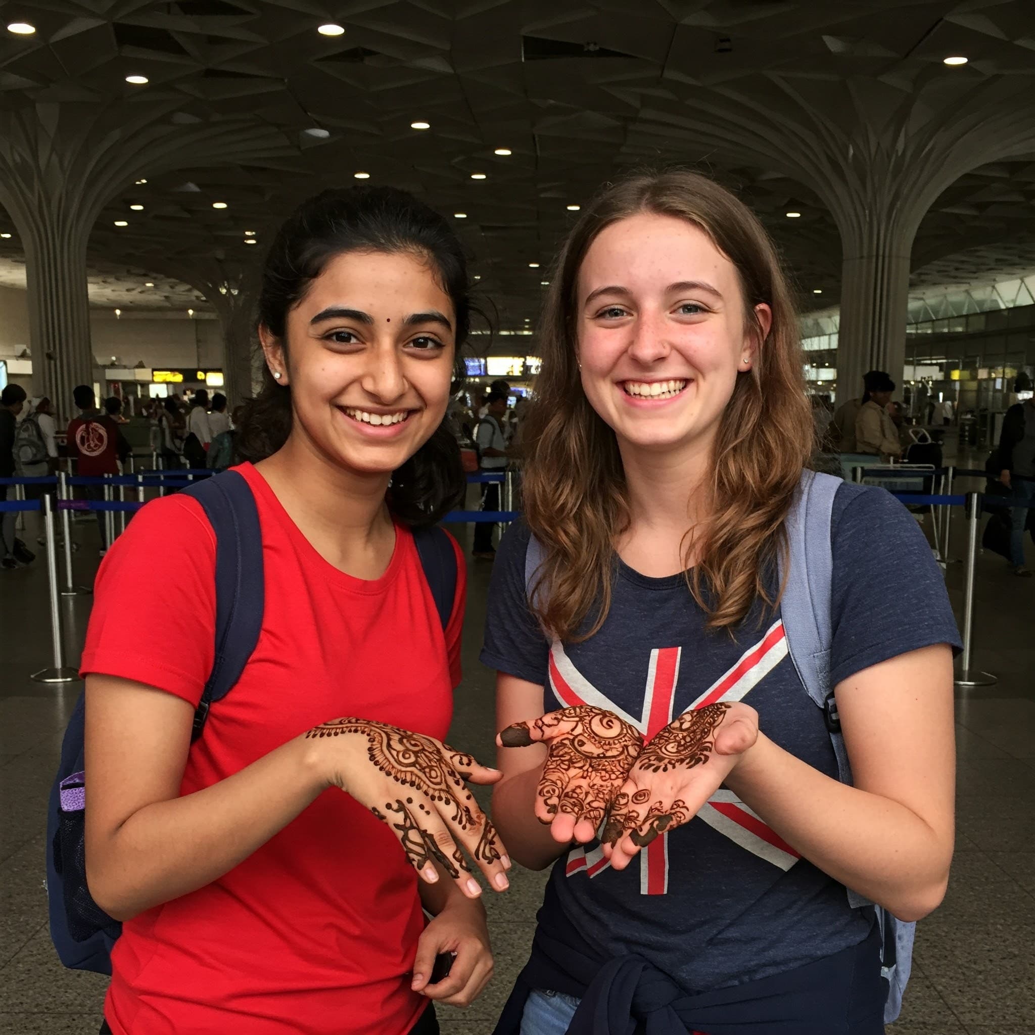 mehndi on airport